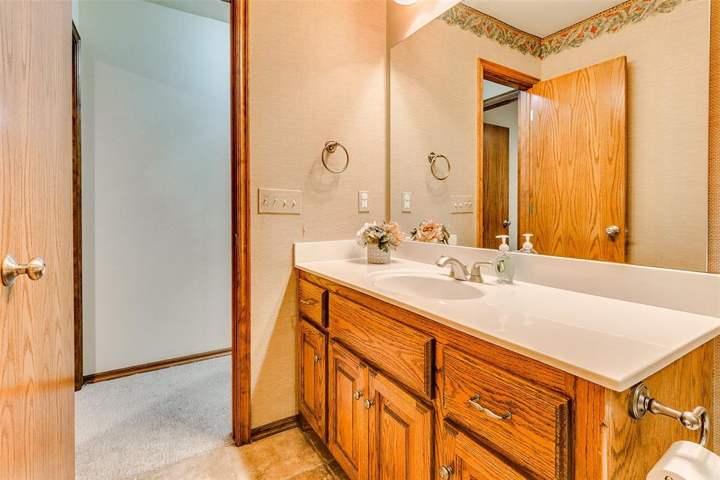5608 Bent Creek Drive Property Photo 30