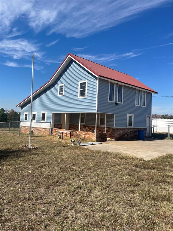 48052 River Road Property Photo 1