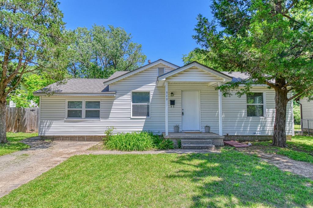 629 Tollie Drive Property Photo