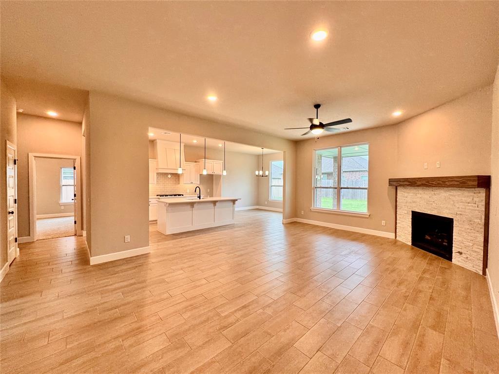 1216 Sw 139th Street Property Photo 4