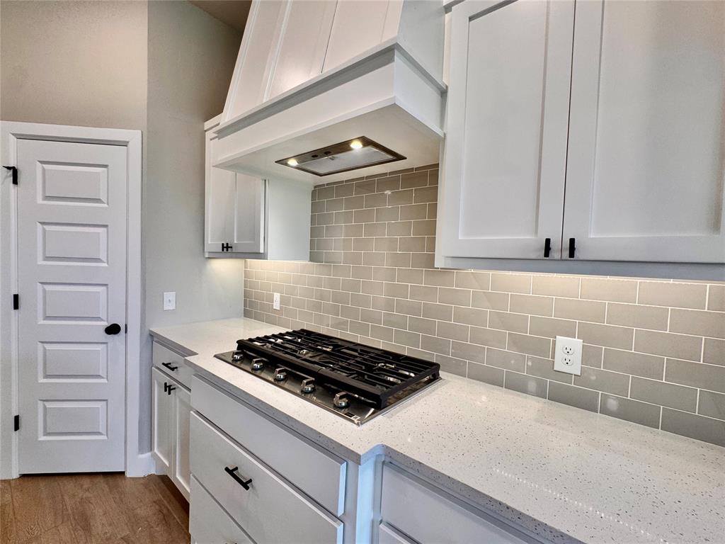1216 Sw 139th Street Property Photo 12