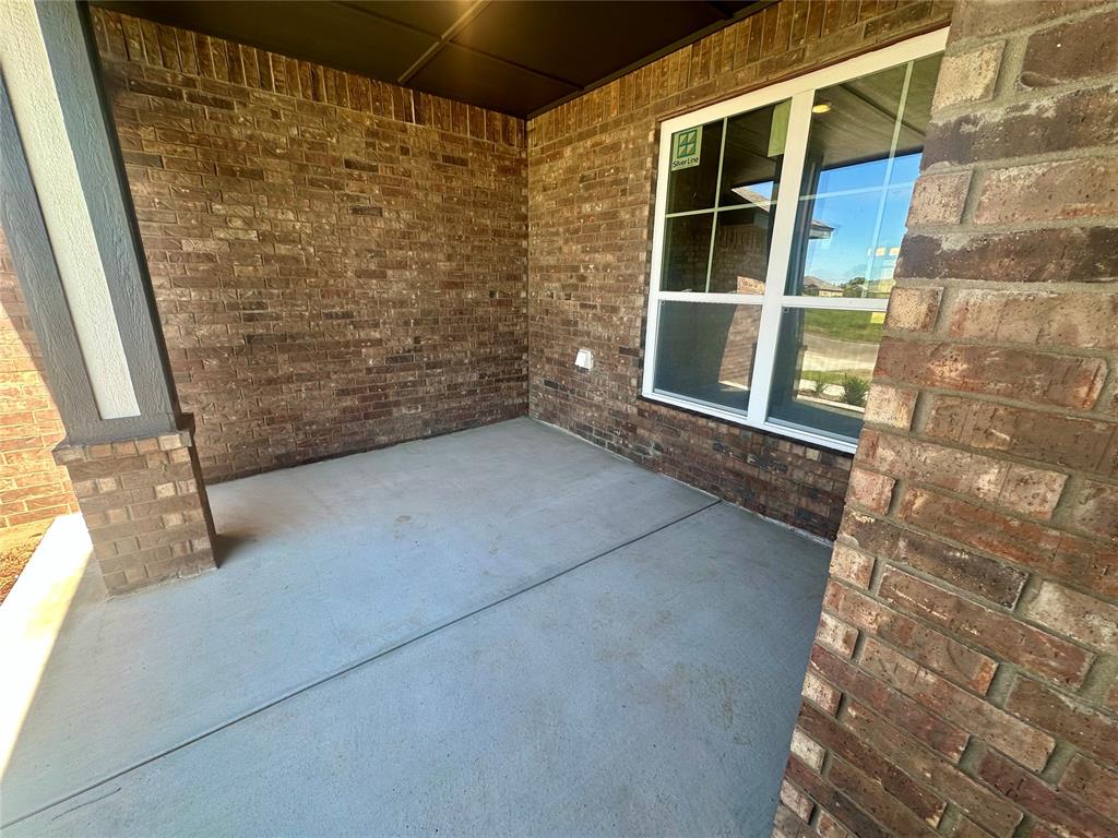 8609 Nw 76th Street Property Photo 2