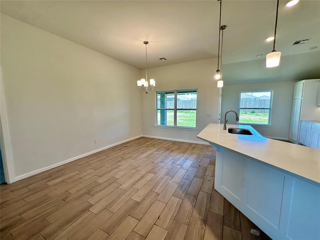 8609 Nw 76th Street Property Photo 11