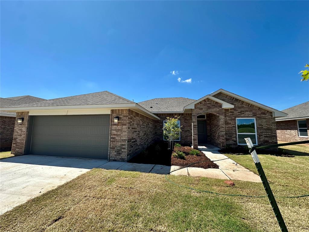 8620 Nw 75th Street Property Photo 1
