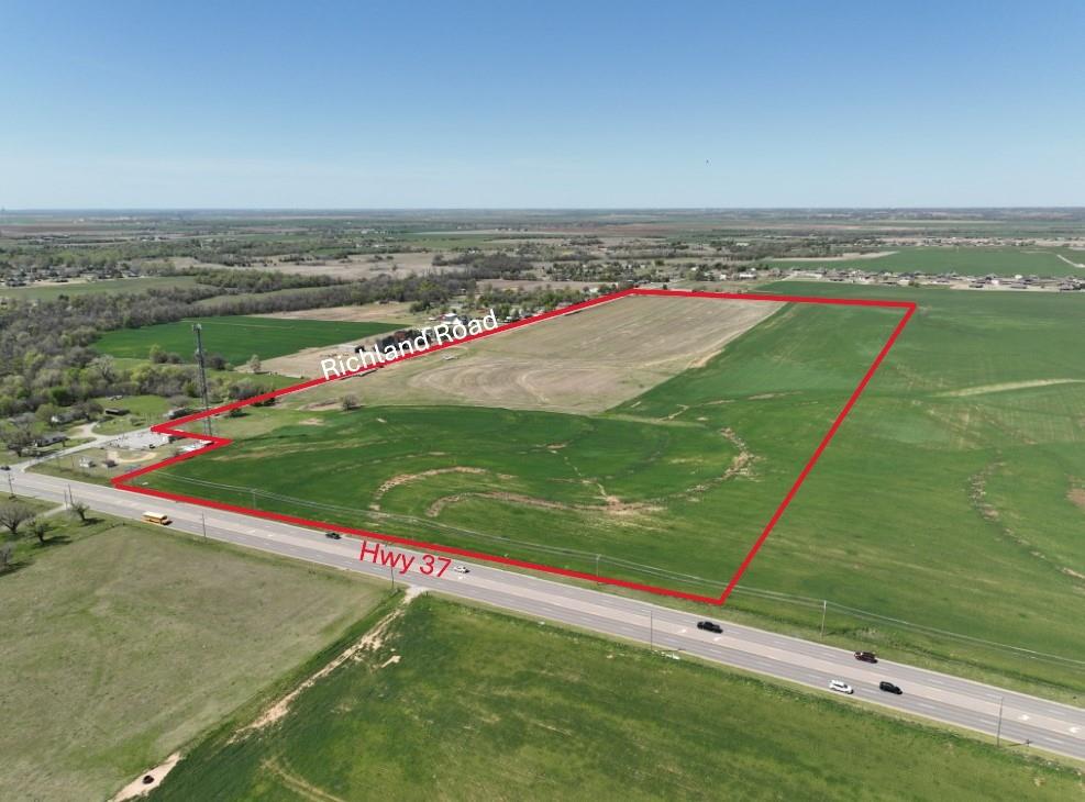 1000 E Highway 37 Property Photo