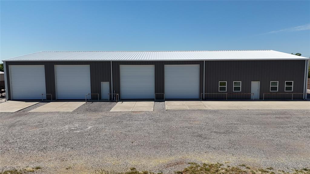 24174 E 998 Road Property Photo