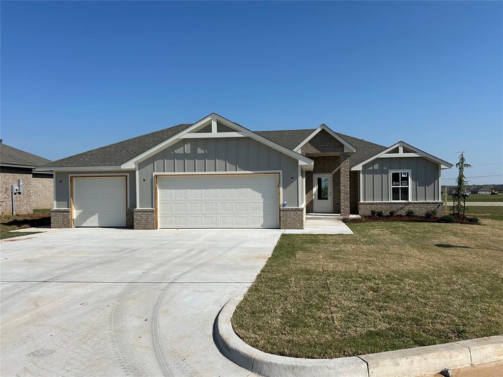 1212 Ariana Street Property Photo