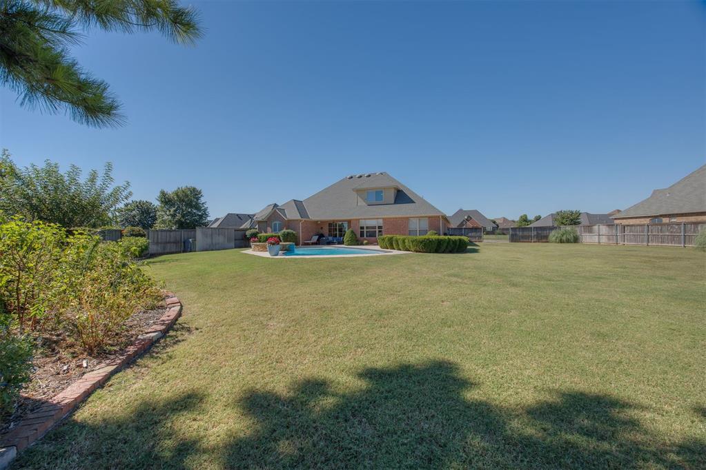 239 Brandon Circle Property Photo 40