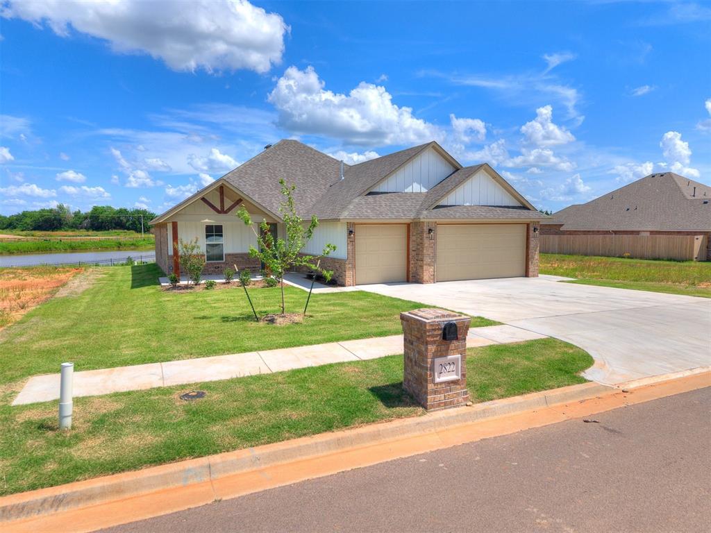 2822 Dunham Drive Property Photo 3