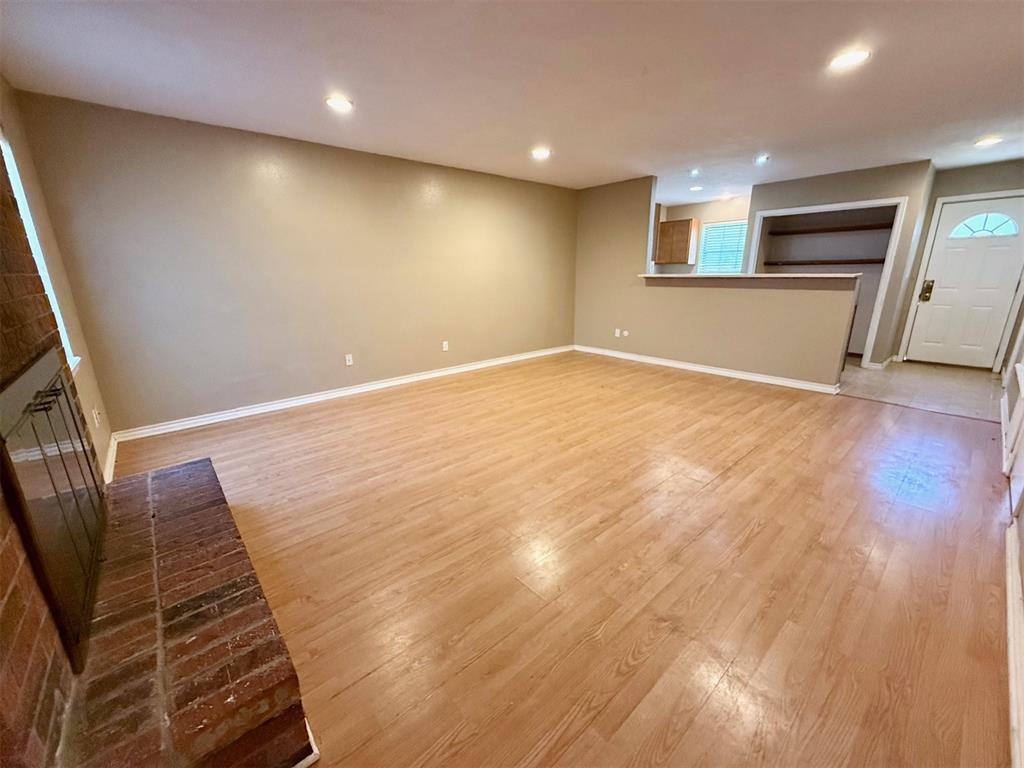 2329 Heatherfield Lane Property Photo 7