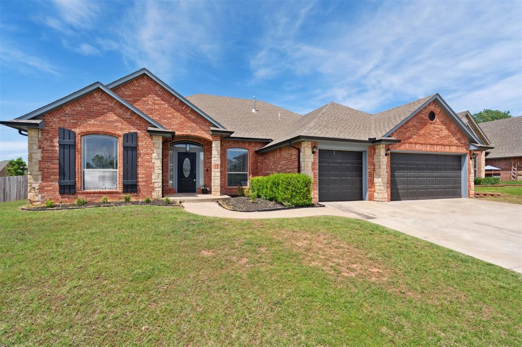 241 E Atlanta Terrace Property Photo