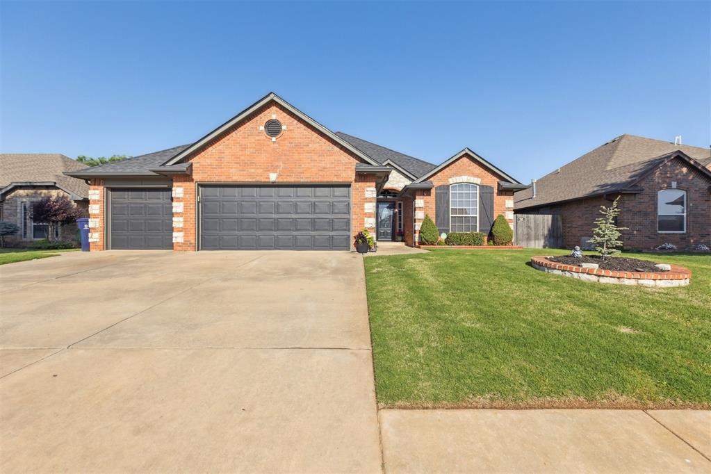 2825 Busheywood Drive Property Photo 1