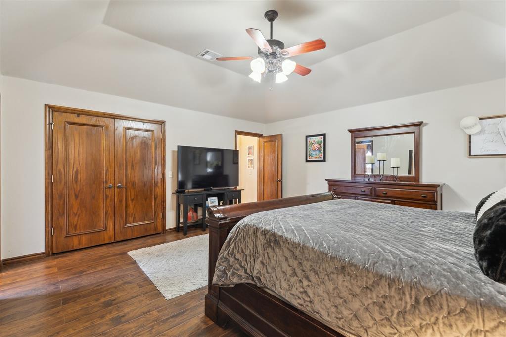 2825 Busheywood Drive Property Photo 19