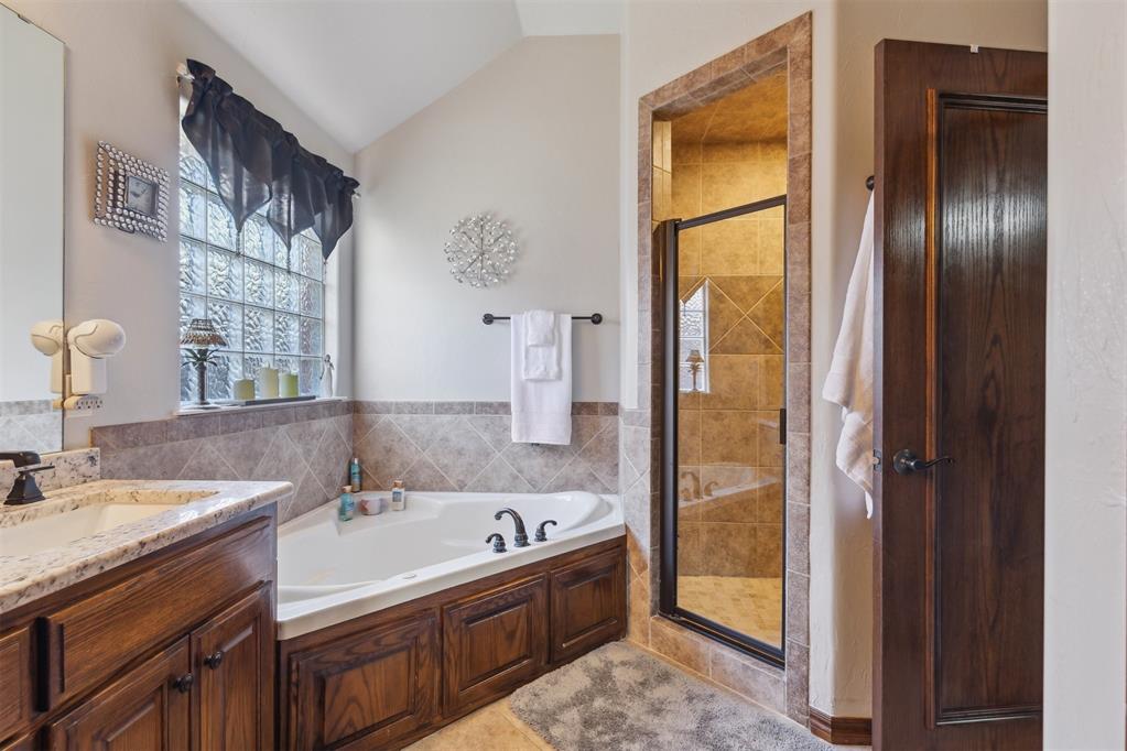 2825 Busheywood Drive Property Photo 22