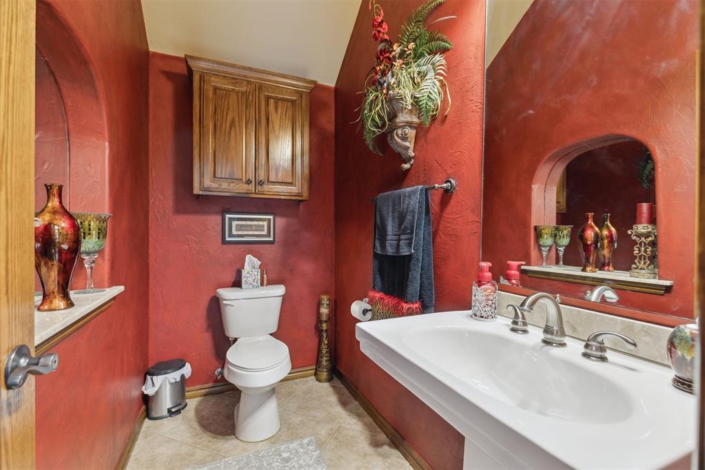 2825 Busheywood Drive Property Photo 25