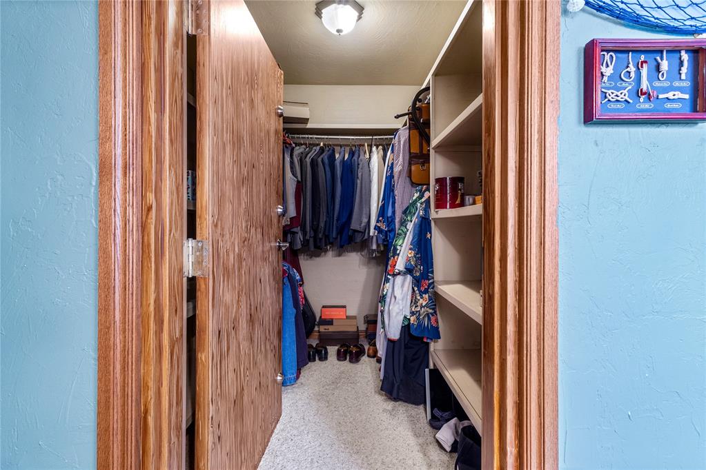 2025 E Lawter Road Property Photo 18