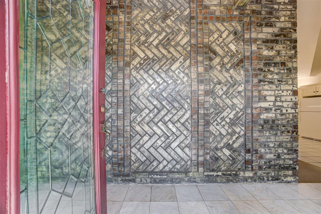 12011 Cantle Road Property Photo 6