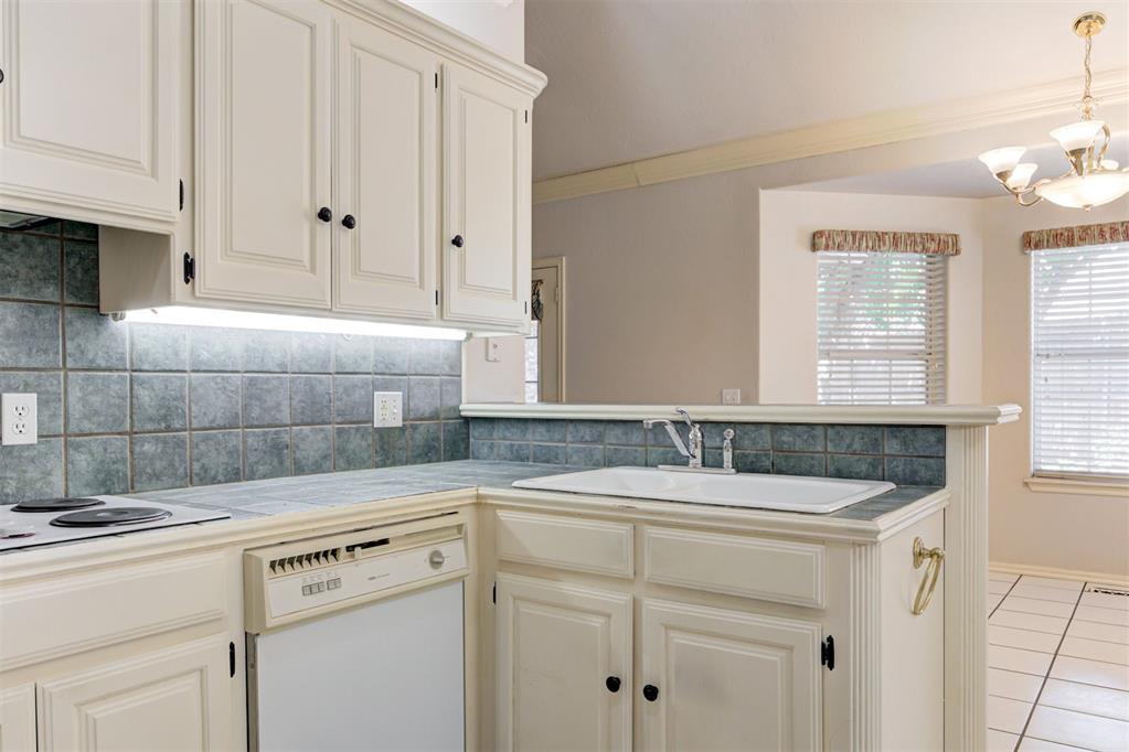 12011 Cantle Road Property Photo 23