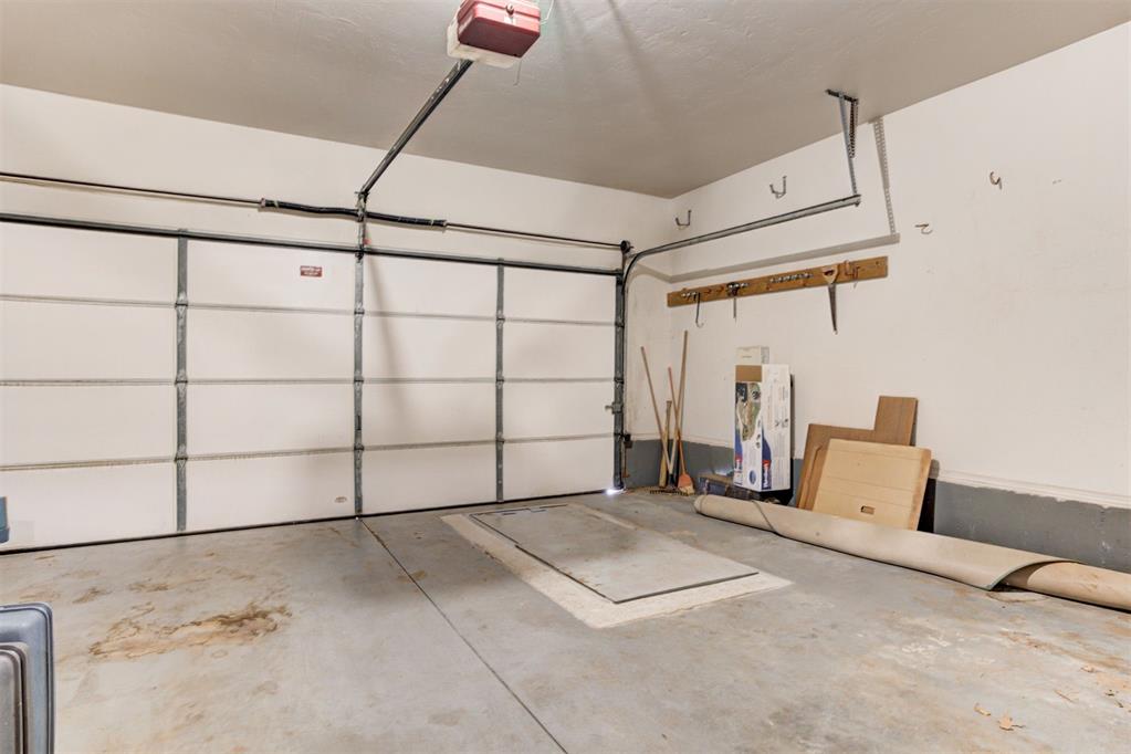 12011 Cantle Road Property Photo 41