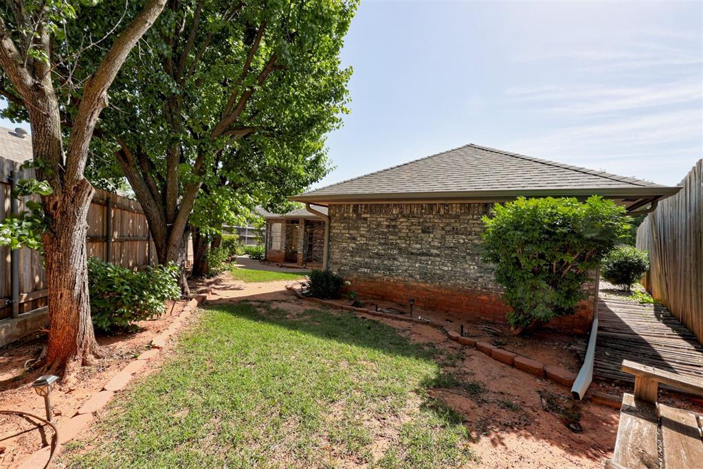 12011 Cantle Road Property Photo 45