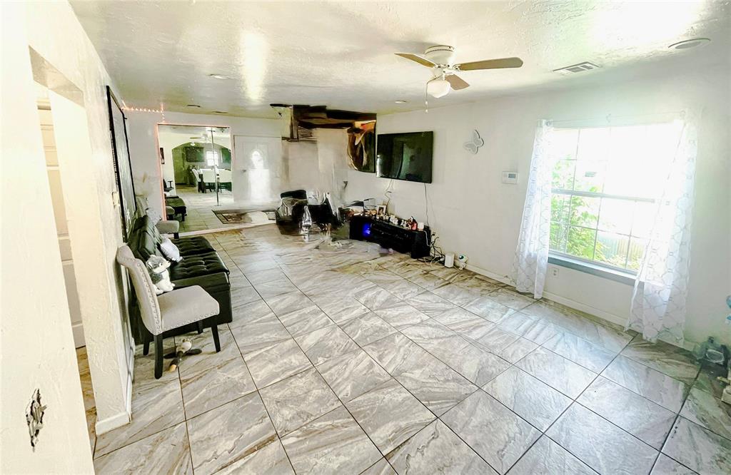 209 Sw 40 Street Property Photo 6