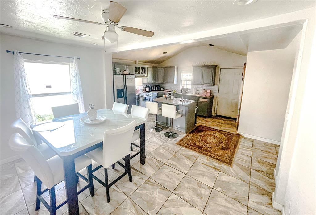 209 Sw 40 Street Property Photo 7