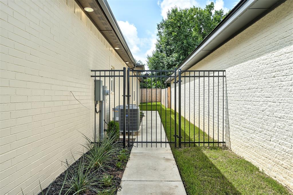 3608 Havenbrook Street Property Photo 38