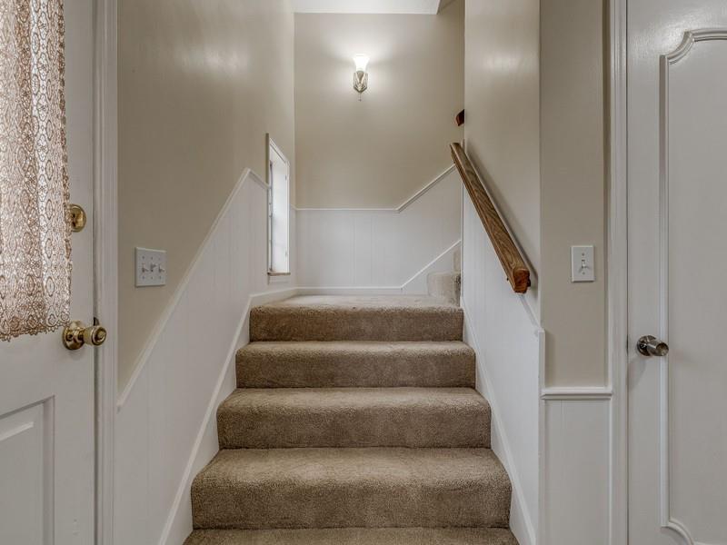 819 W Adams Street Property Photo 24