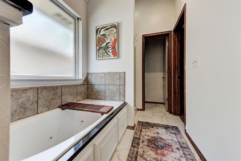 17009 Picasso Drive Property Photo 21