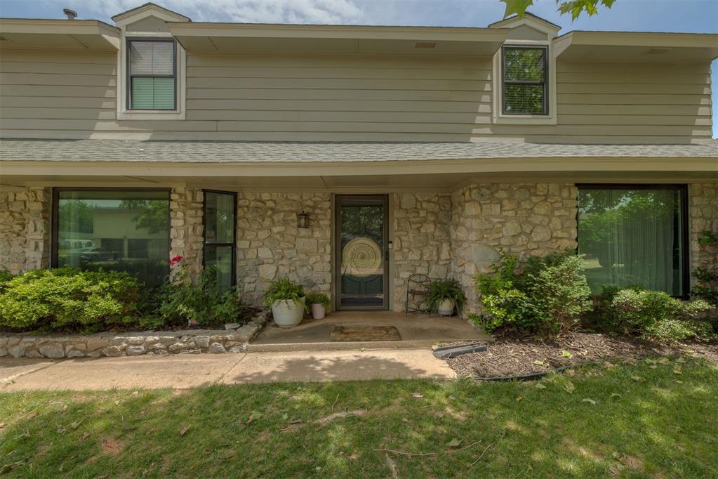 11412 Leaning Elm Road Property Photo