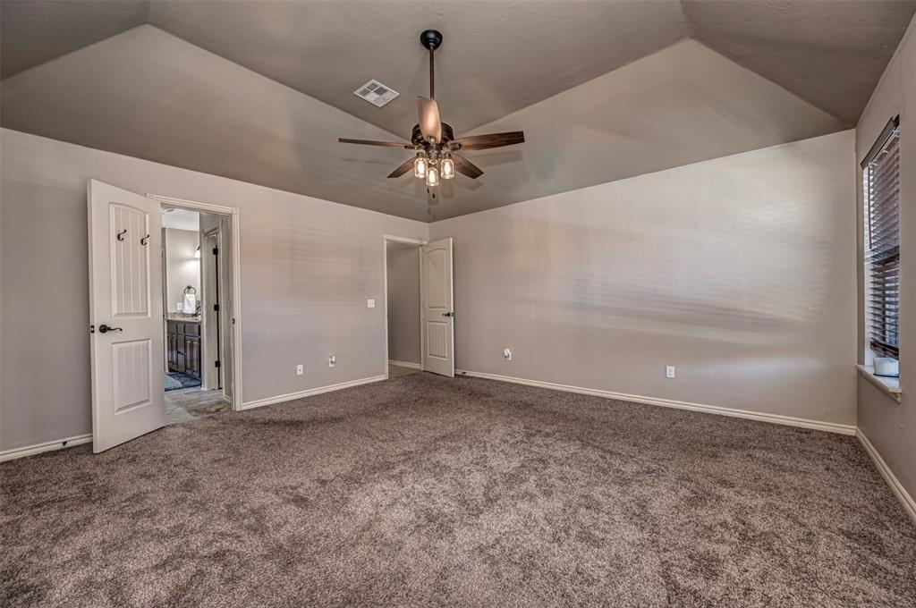 805 Evening Drive Property Photo 17
