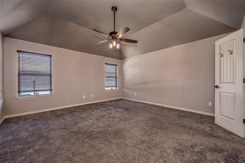 805 Evening Drive Property Photo 18