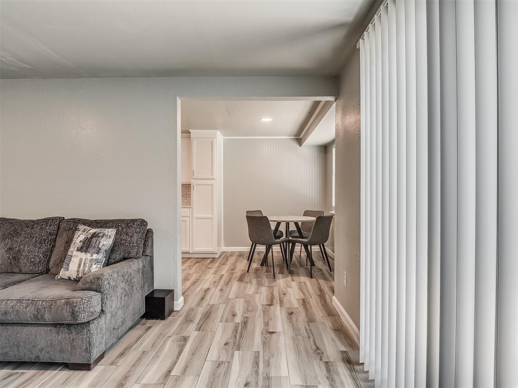 813 Branchwood Court Property Photo 12