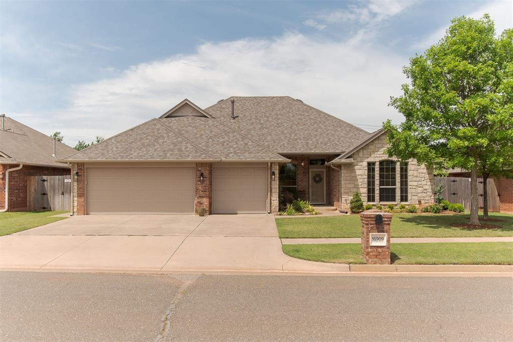 16909 Autumnwood Drive Property Photo