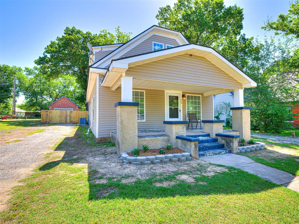 908 N Barta Avenue Property Photo
