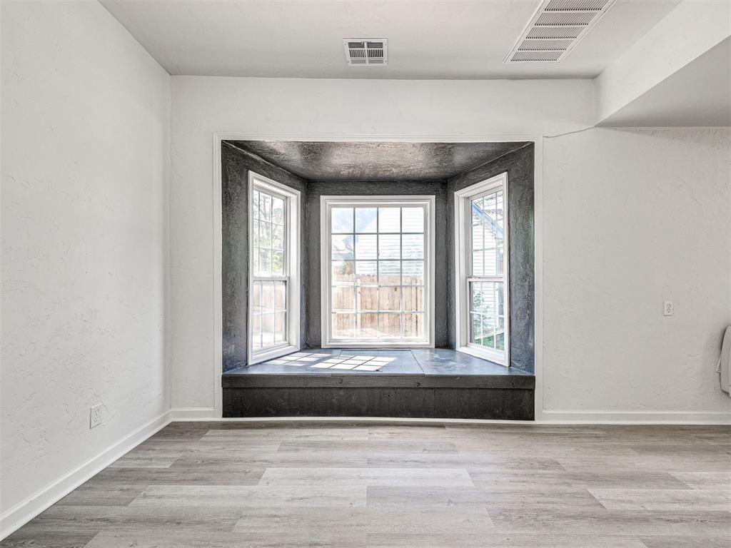 908 N Barta Avenue Property Photo 18