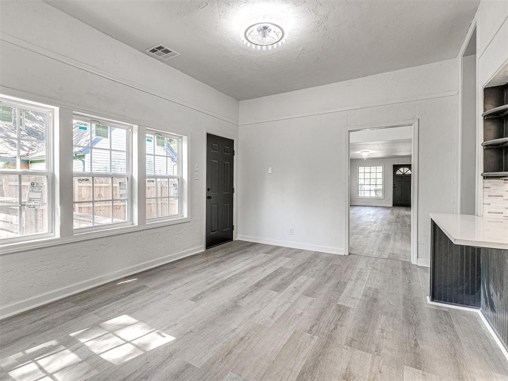 908 N Barta Avenue Property Photo 21