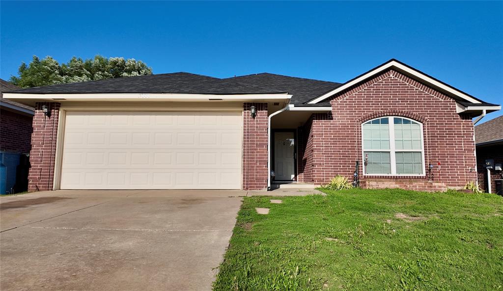 2338 Serenade Drive Property Photo 1