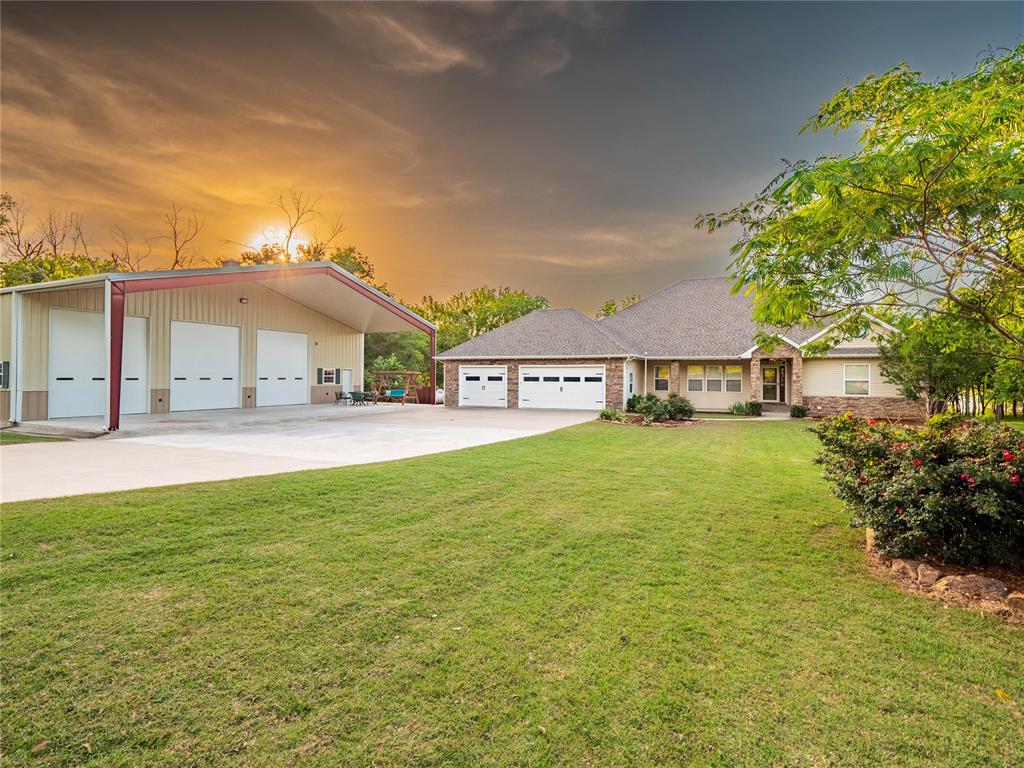 15 Falcon Nest Road Property Photo