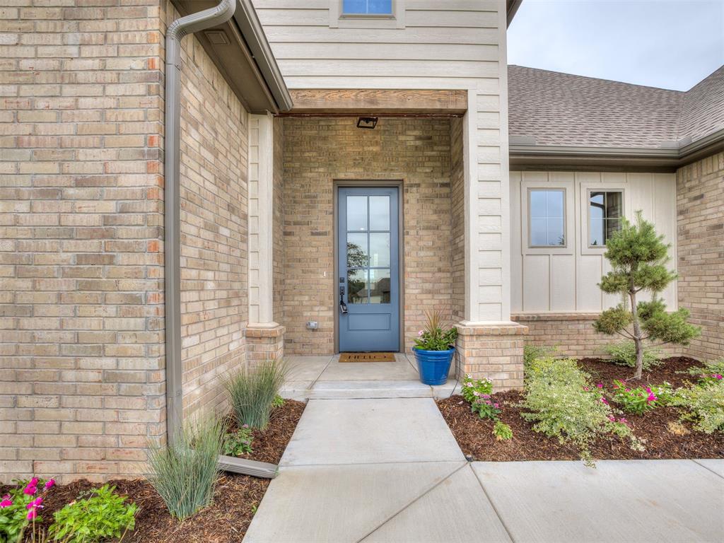 8224 Waxwing Way Property Photo 5