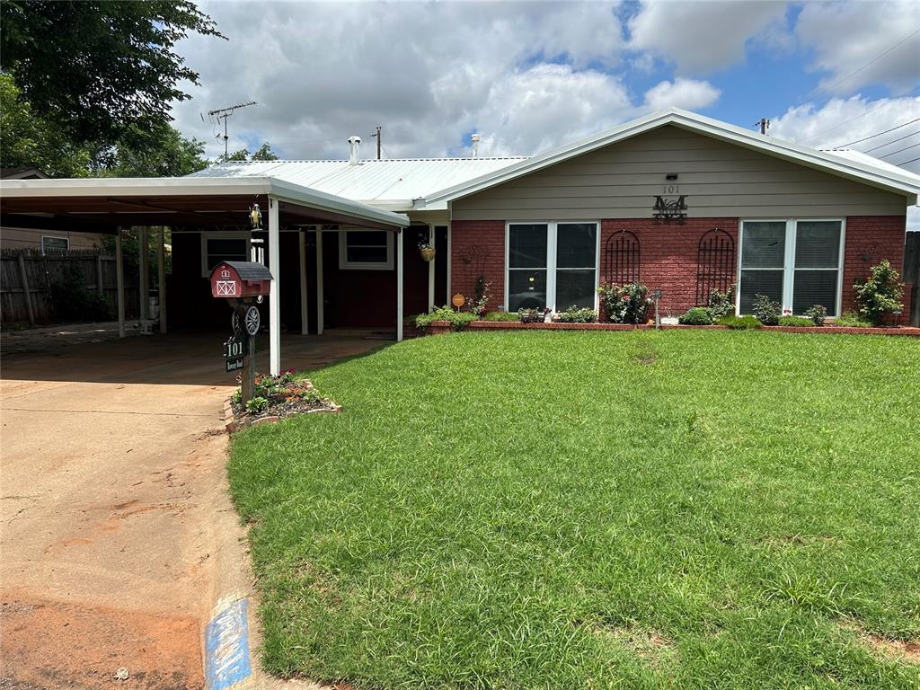 101 Rowsey Property Photo 1
