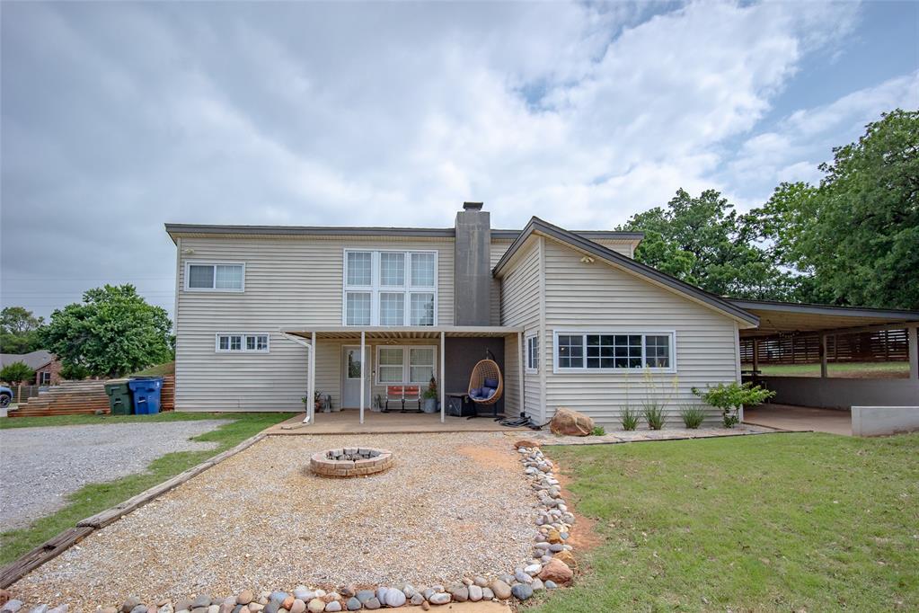 320 7th Street Property Photo 1