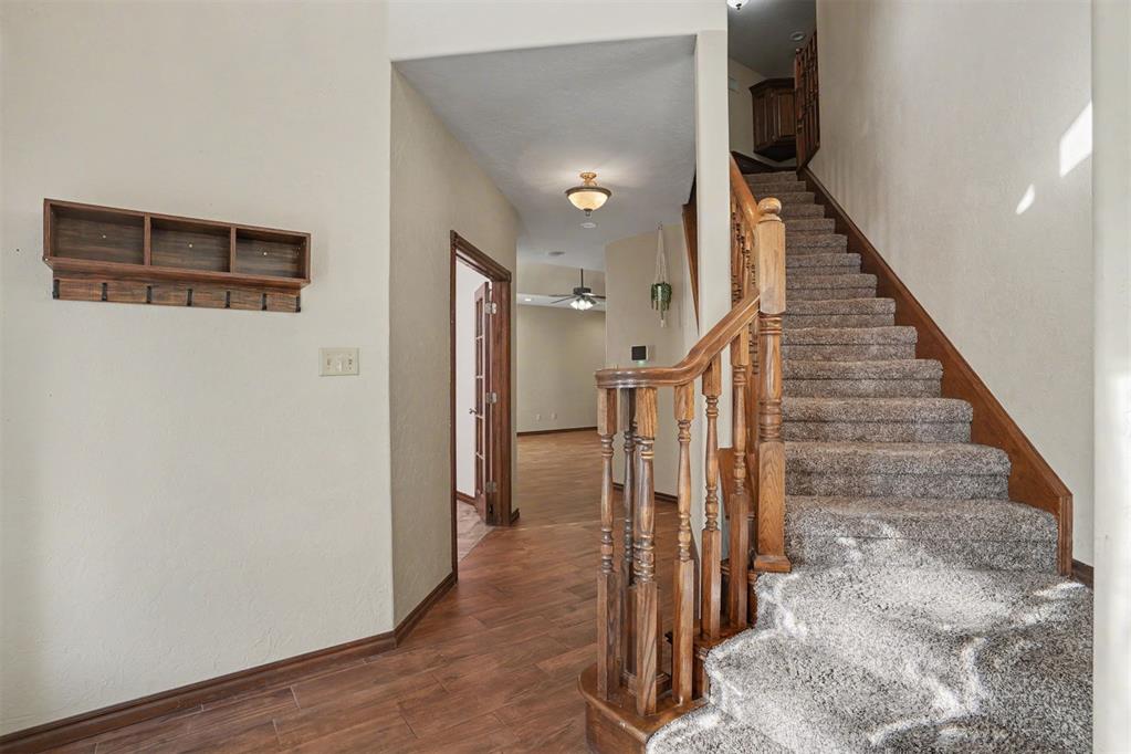 1504 Sw Brentwood Boulevard Property Photo 5