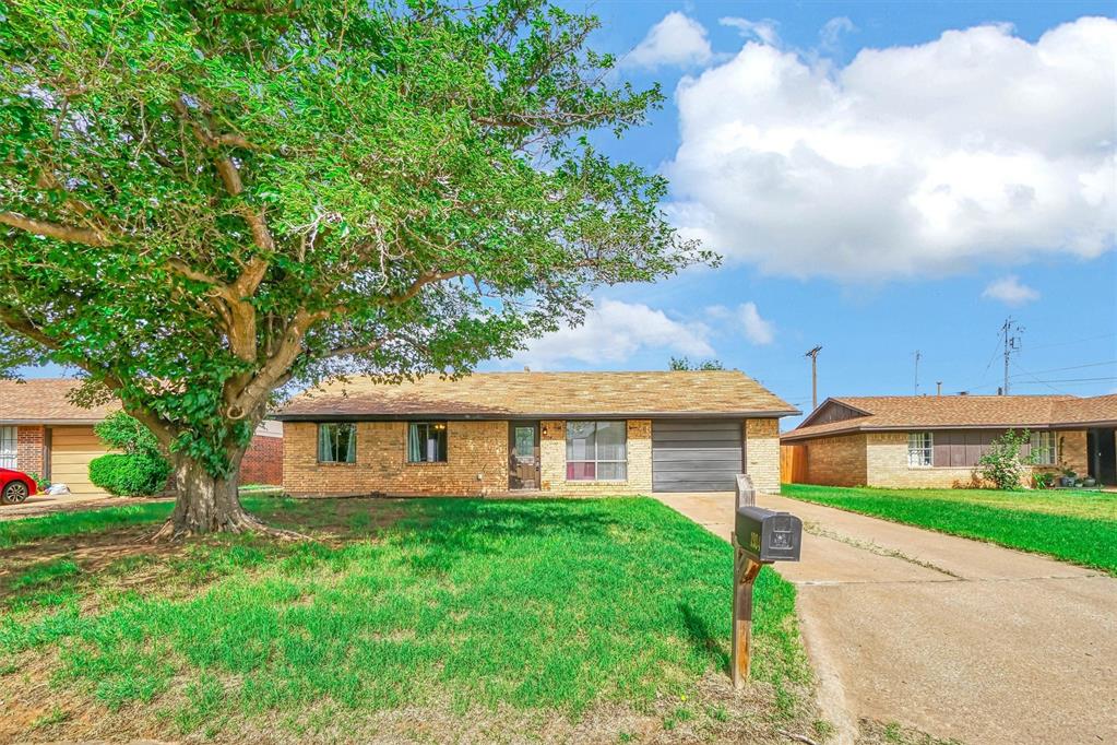 1904 Gemini Street Property Photo 1