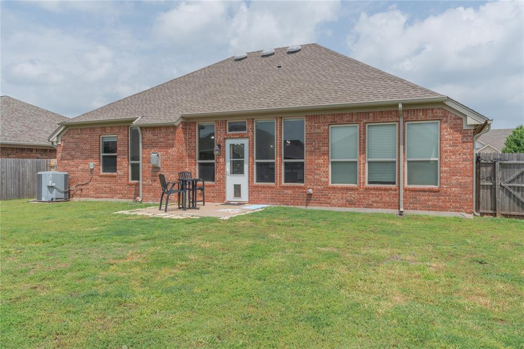 2504 Nw 180th Street Property Photo 24