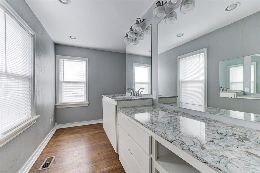 2109 Brighton Avenue Property Photo 6