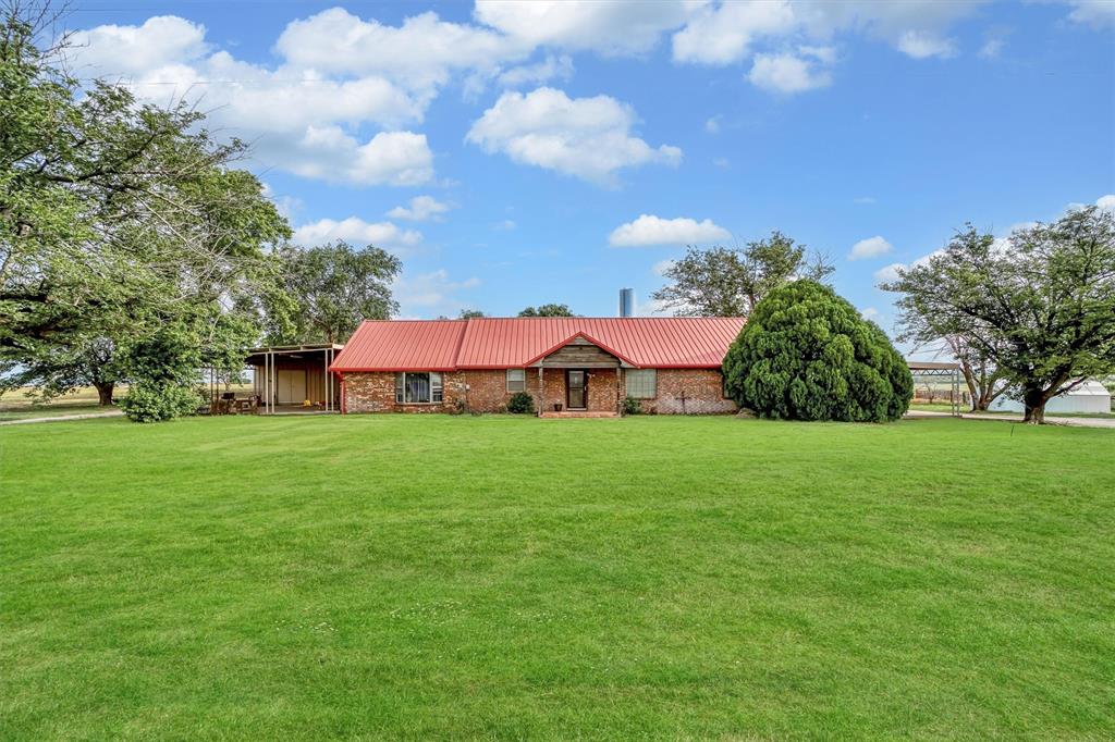 20523 E County Road 158 Road Property Photo 1