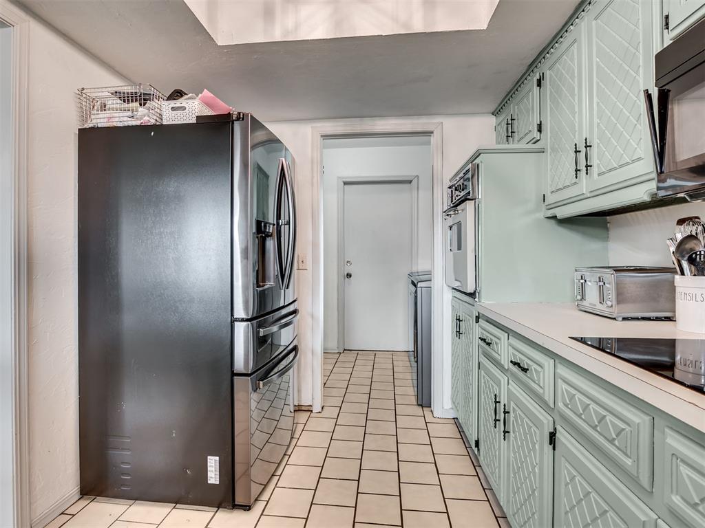 209 E Platt Drive Property Photo 12