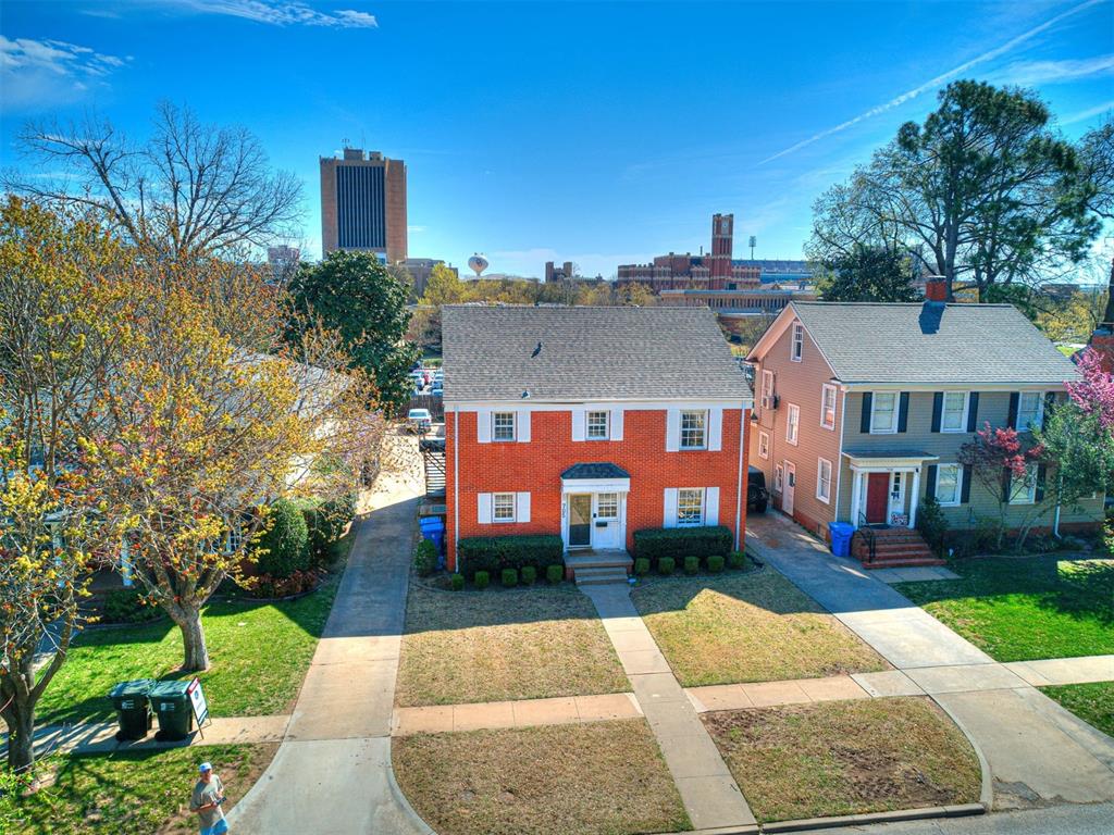 705 Chautauqua Avenue Property Photo