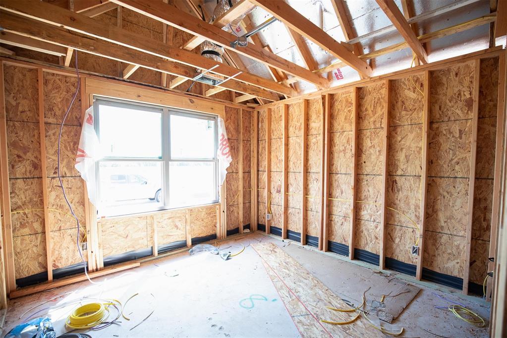 917 Peony Place Property Photo 3